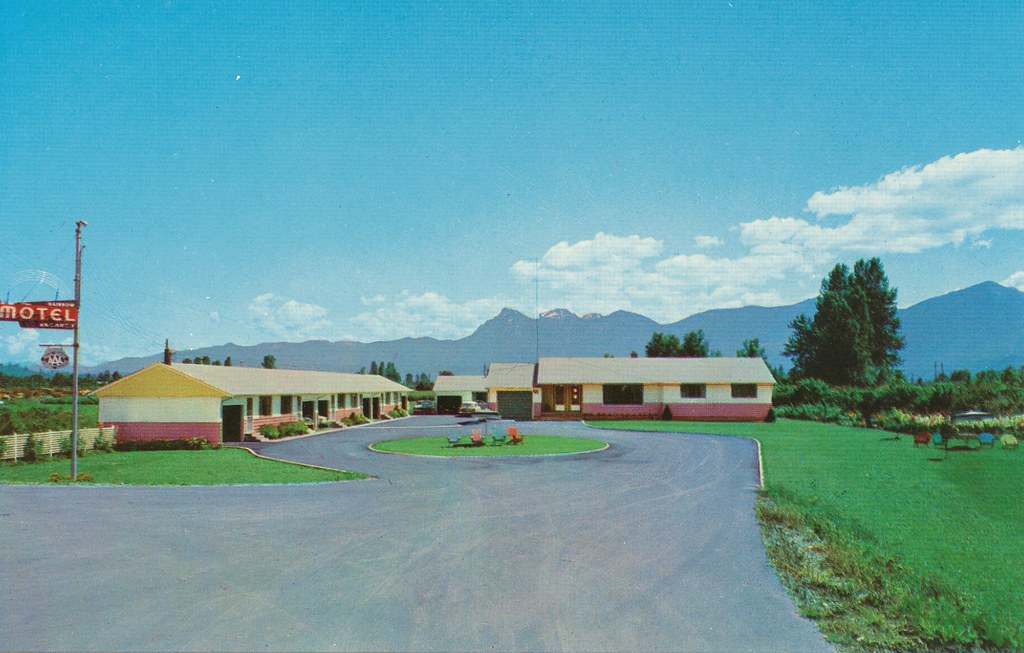 Postcard Rainbow Motel, Chilliwack, BC, c.1960 "RAINBOW M… Flickr