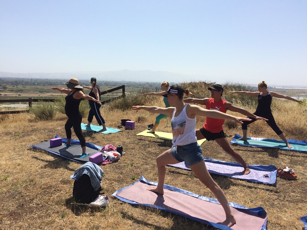 Yoga on the refuge Visitors take part in an outdoor yoga c… Flickr
