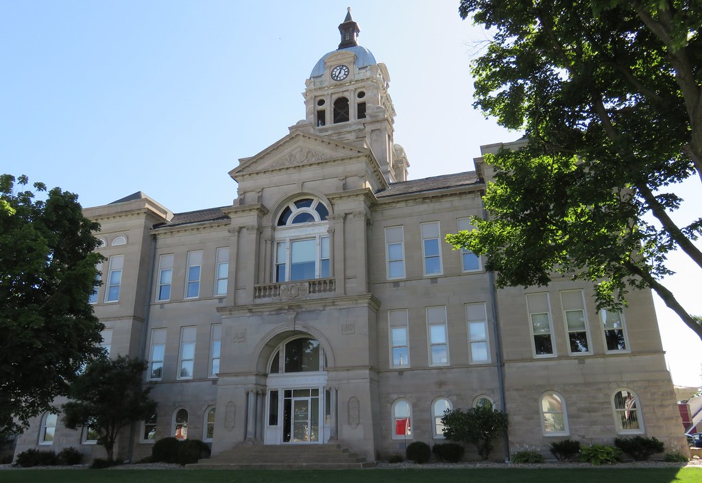 Woodford County Courthouse (Eureka, Illinois) Woodford Cou… Flickr