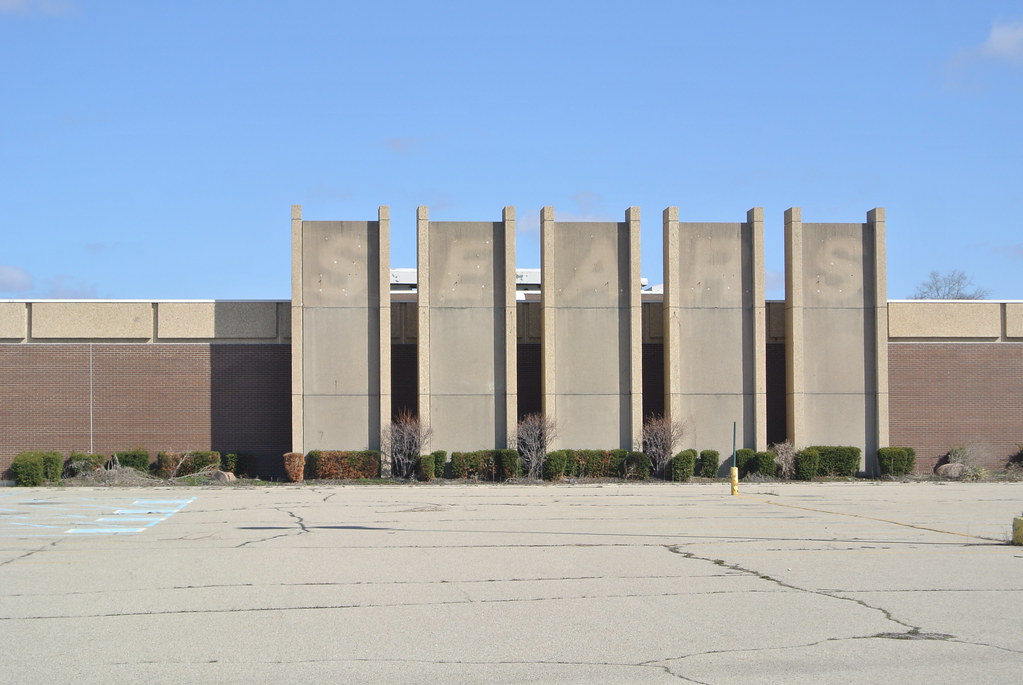 Salem Mall Trotwood OH. Flickr