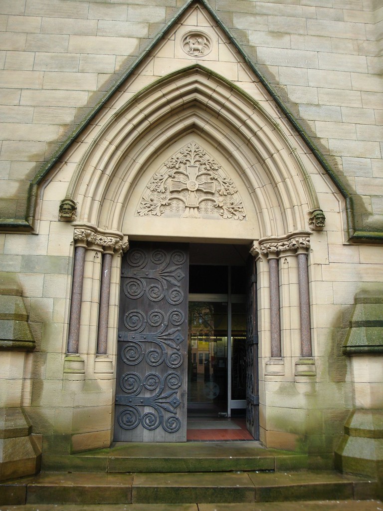 [34160] St Peter, Bolton West Door St Peter, Bolton, Gre… Flickr