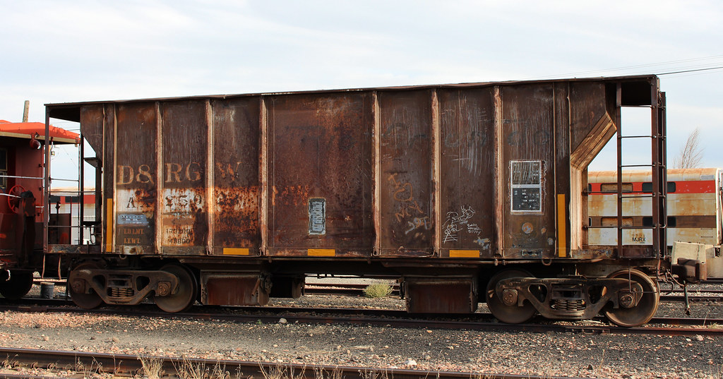 Ballast Car A Rio Grande ballast car in the yard at Canon … Flickr