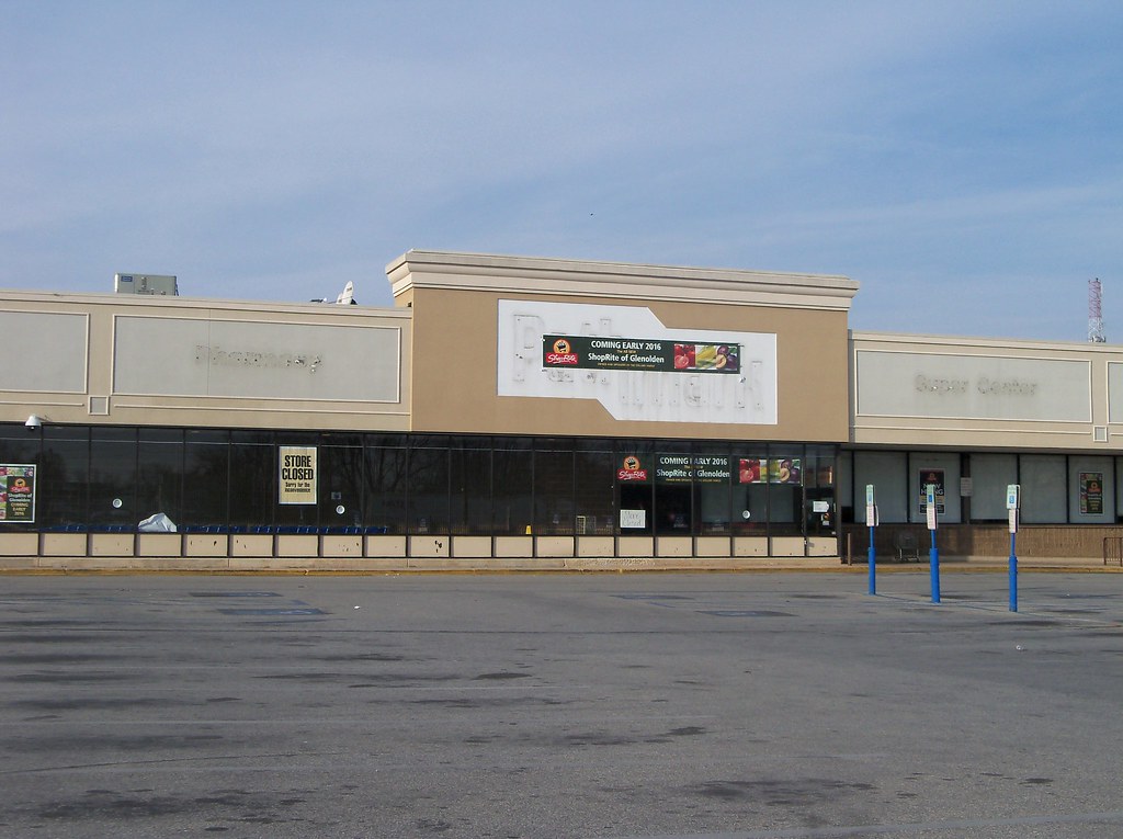 Pathmark/ Shoprite Glenolden, PA 150 N. Macdade Blvd; th… Flickr