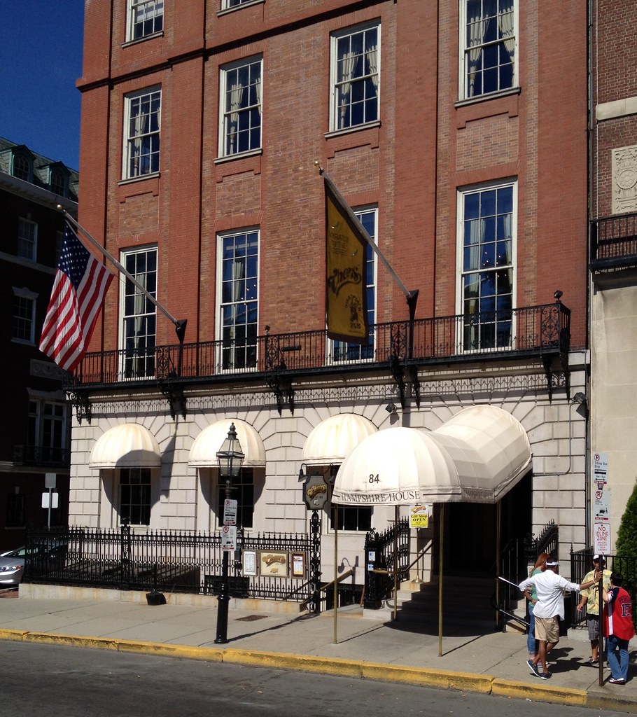 Cheers (TV Show) in Boston 01 Exterior location from the… Flickr