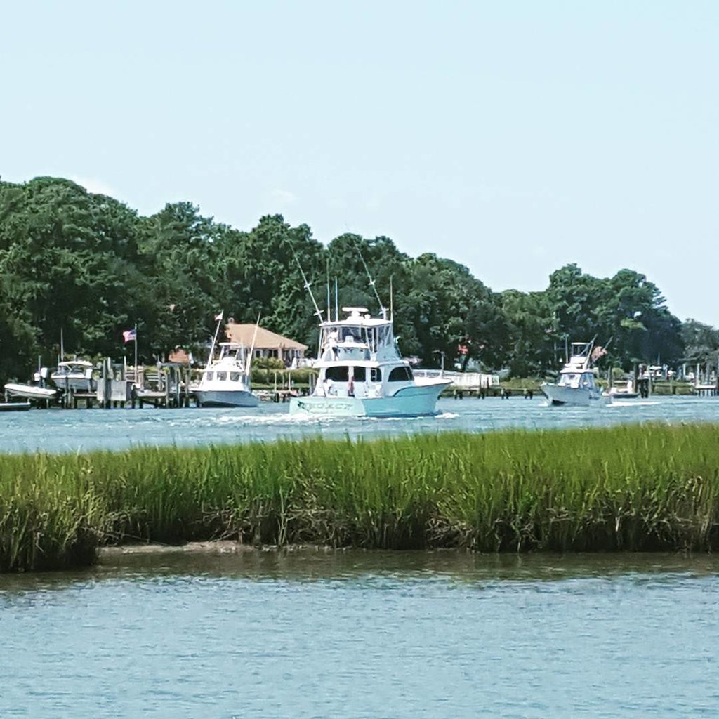 It's a beautiful day to be on the water what are you up to… Flickr