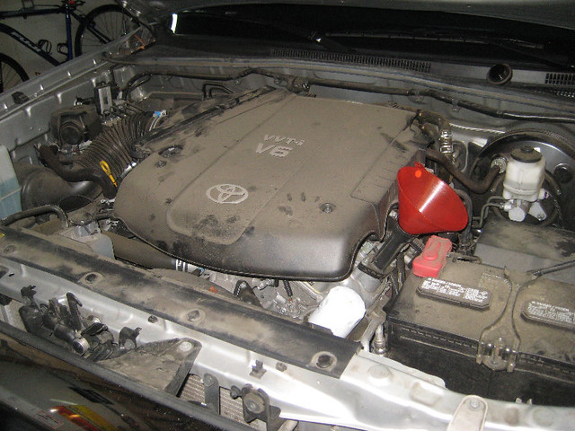 2005-2015 Toyota Tacoma 1GR-FE 4.0L V6 Engine - Changing M… | Flickr