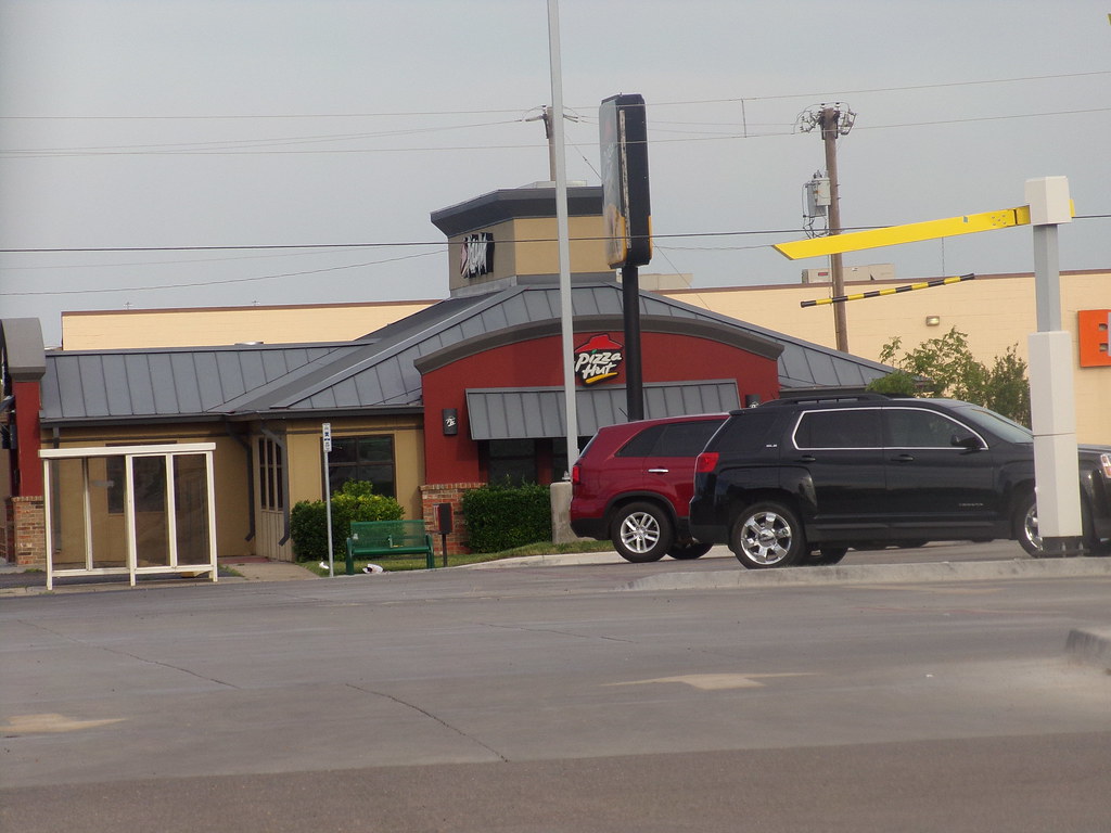 Pizza Hut 12917 Amarillo, TX Pizza Hut 12917 1820 S. Gra… Flickr