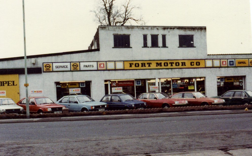 FORT MOTOR COMPANY VAUXHALL DEALERSHIP WALTON LE DALE 19… Flickr