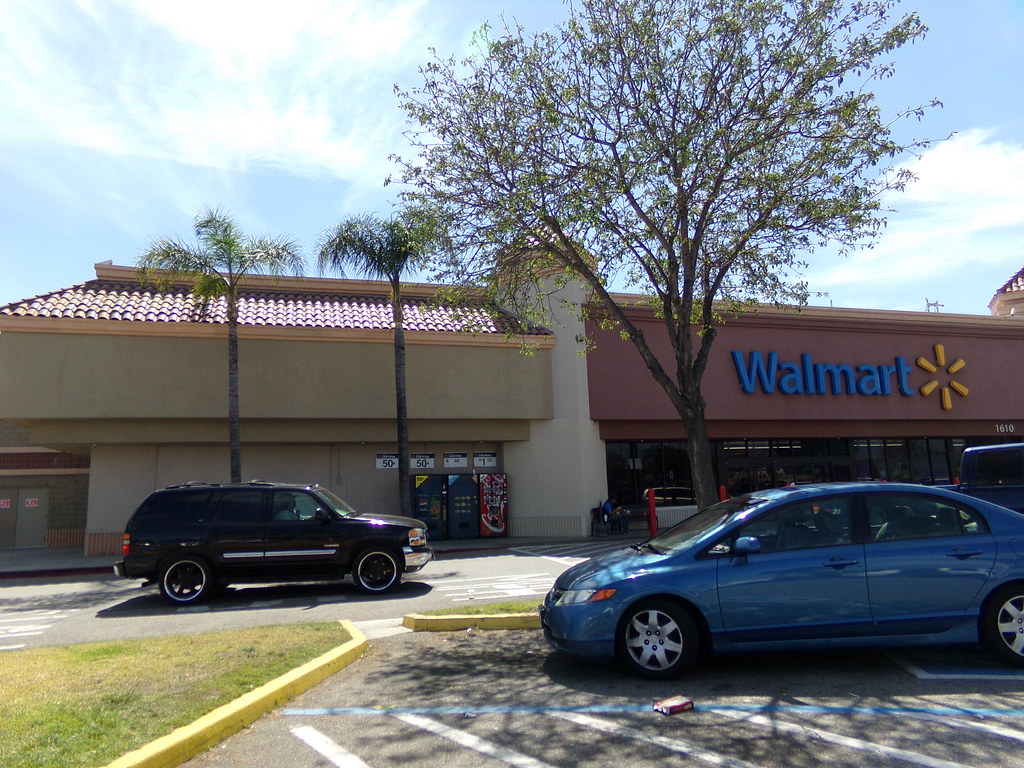 Walmart 1862 Rialto, CA Walmart 1862 1610 S. Riverside A… Flickr