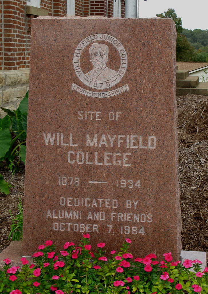Will Mayfield College, Marble Hill (Mo.), 7 October 2015 Flickr