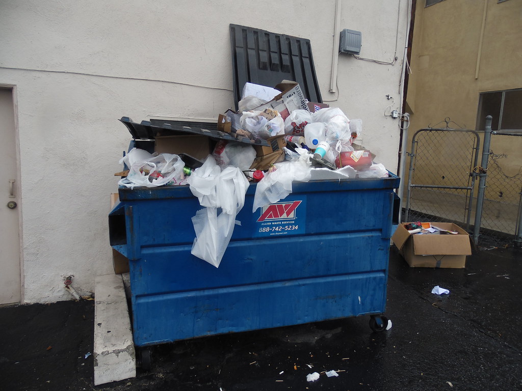 AW Allied Waste Services Dumpster Alhambra, CA. Xpeditor Driver