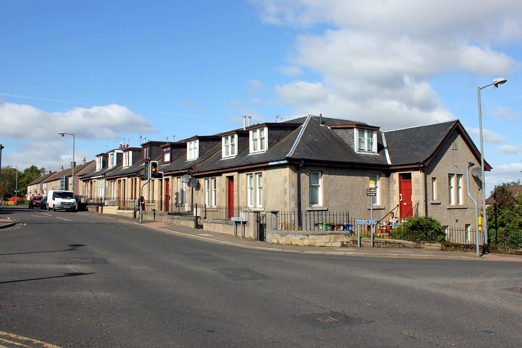 Reddingmuirhead. Shieldhill road. boneytongue Flickr