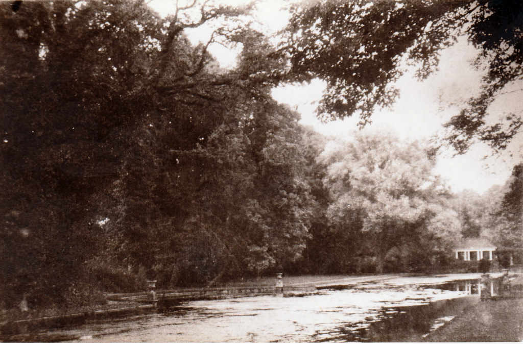 Russell Gardens 3 kearsneyparks Flickr