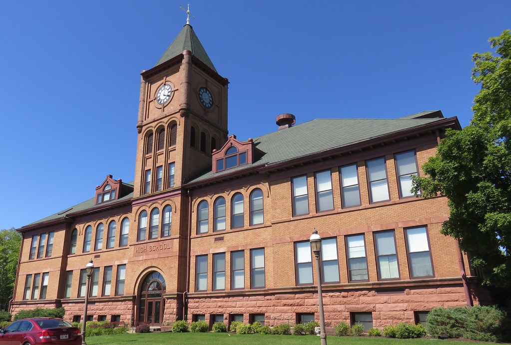 Old Galena High School (Galena, Illinois) Built in 1906, t… Flickr