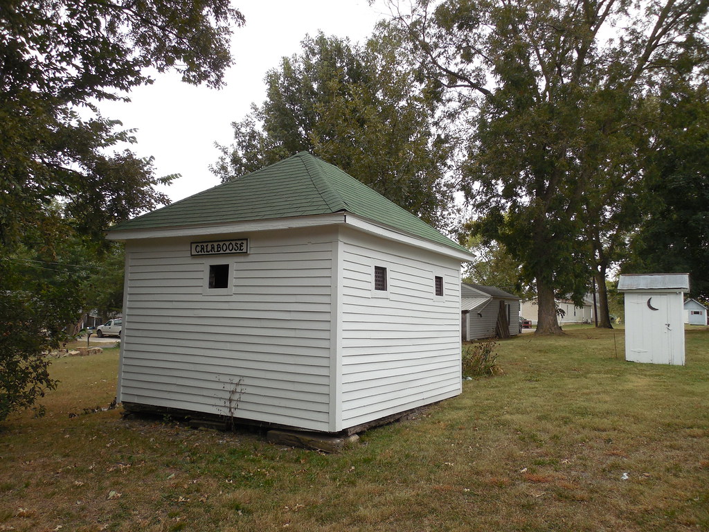 The Old Calaboose Keytesville, Missouri The city used it i… Flickr