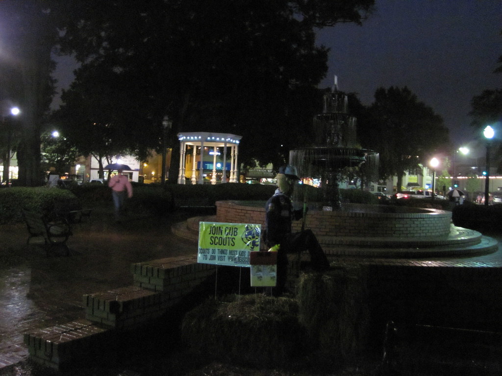 The Square in Marietta Complete with Halloween exhibits … Flickr