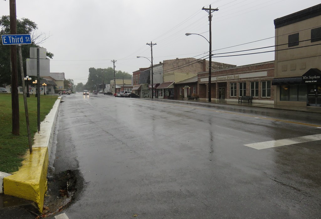 Elevation of Spring Valley Rd, Tompkinsville, KY, USA Topographic Map