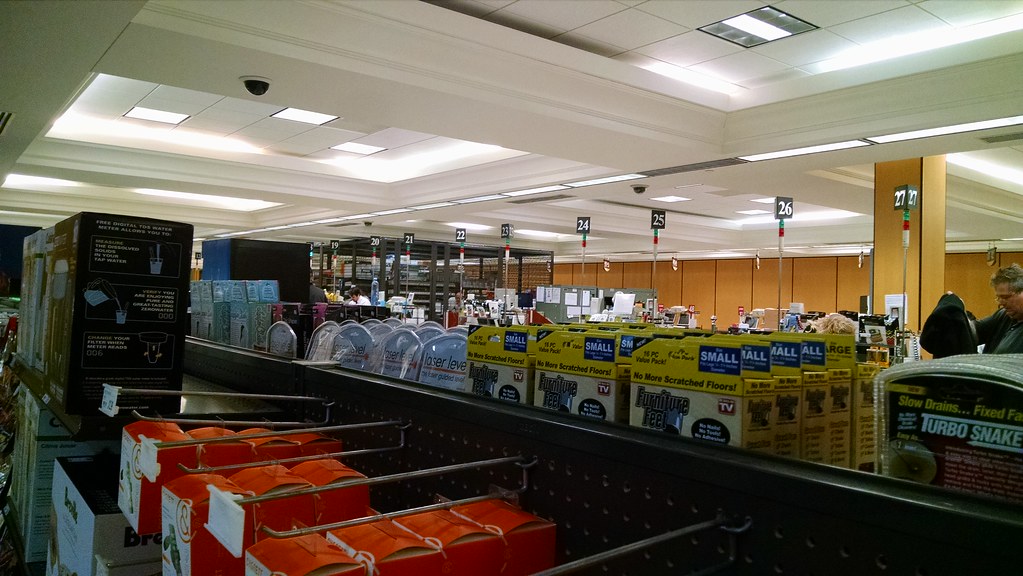 Fry's Electronics (Formerly Incredible Universe) Fishers I… Flickr