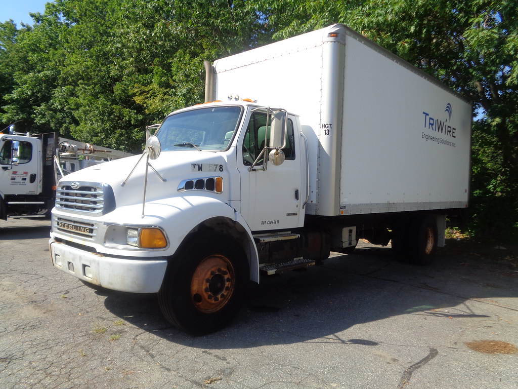 Diamond Truck Lease TriWire Sterling Acterra Box Truck wmx