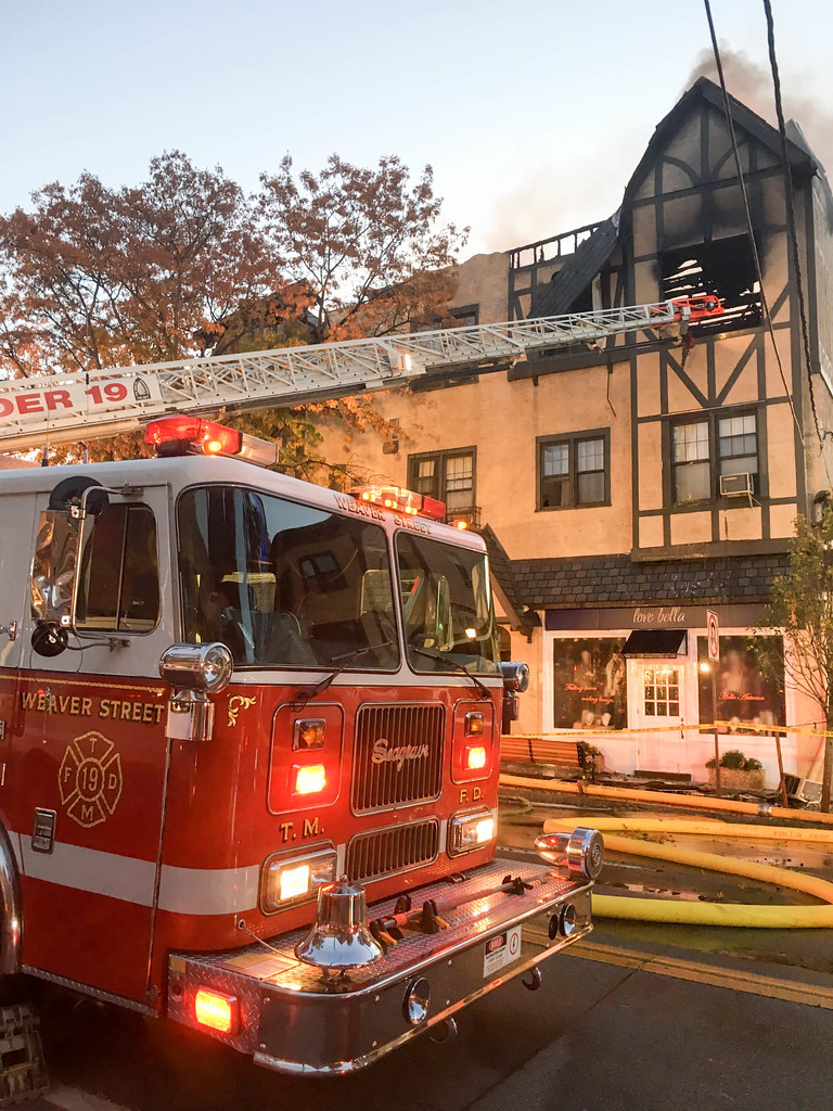 Larchmont MultiAlarm Structure Fire on Palmer Ave Flickr
