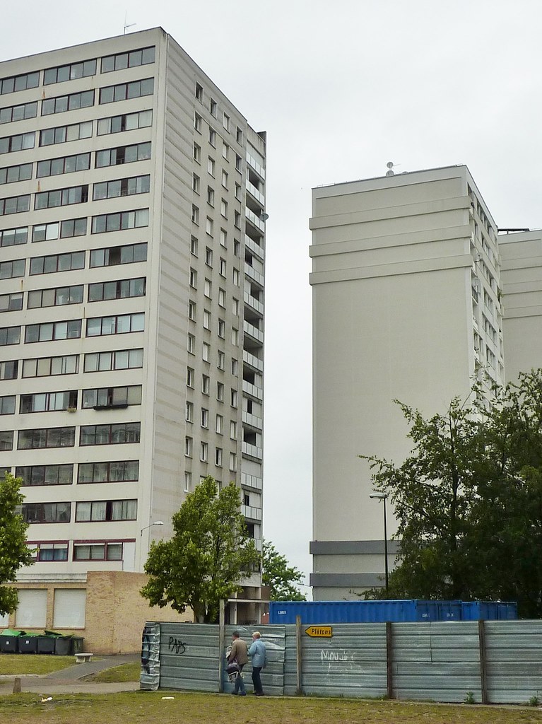 RueilMalmaison La Fouilleuse Les Mazurières Juin 2011 Flickr