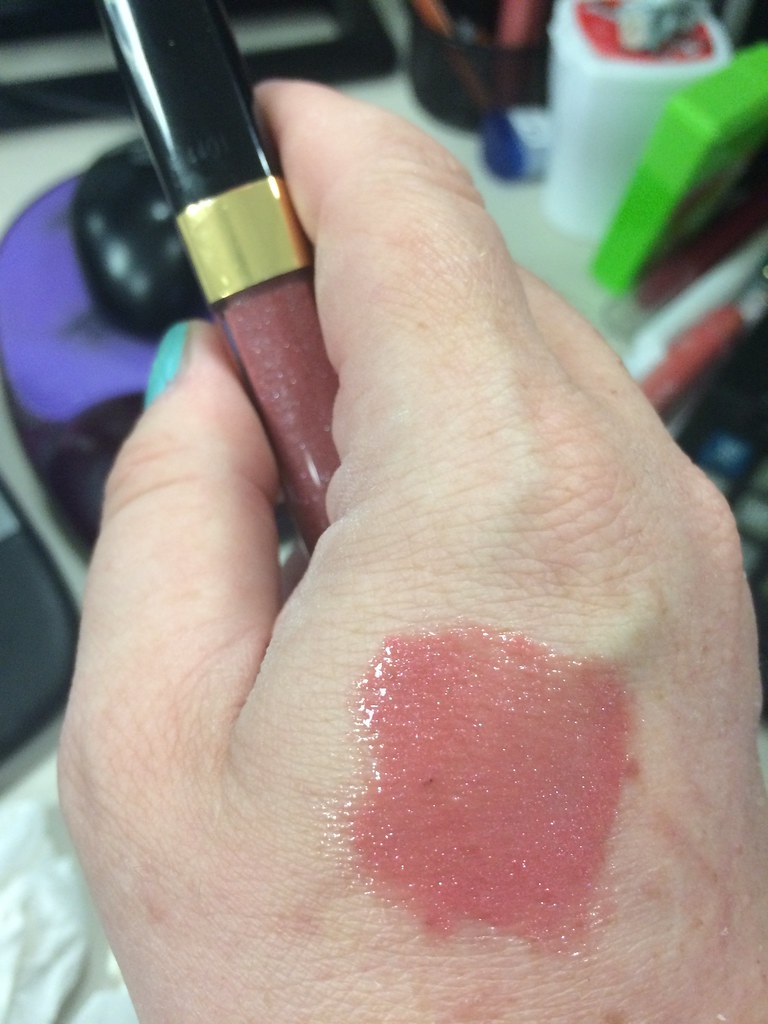 Chanel lip gloss in 119 (glossimer)? Dunno if Glossimer is… Flickr