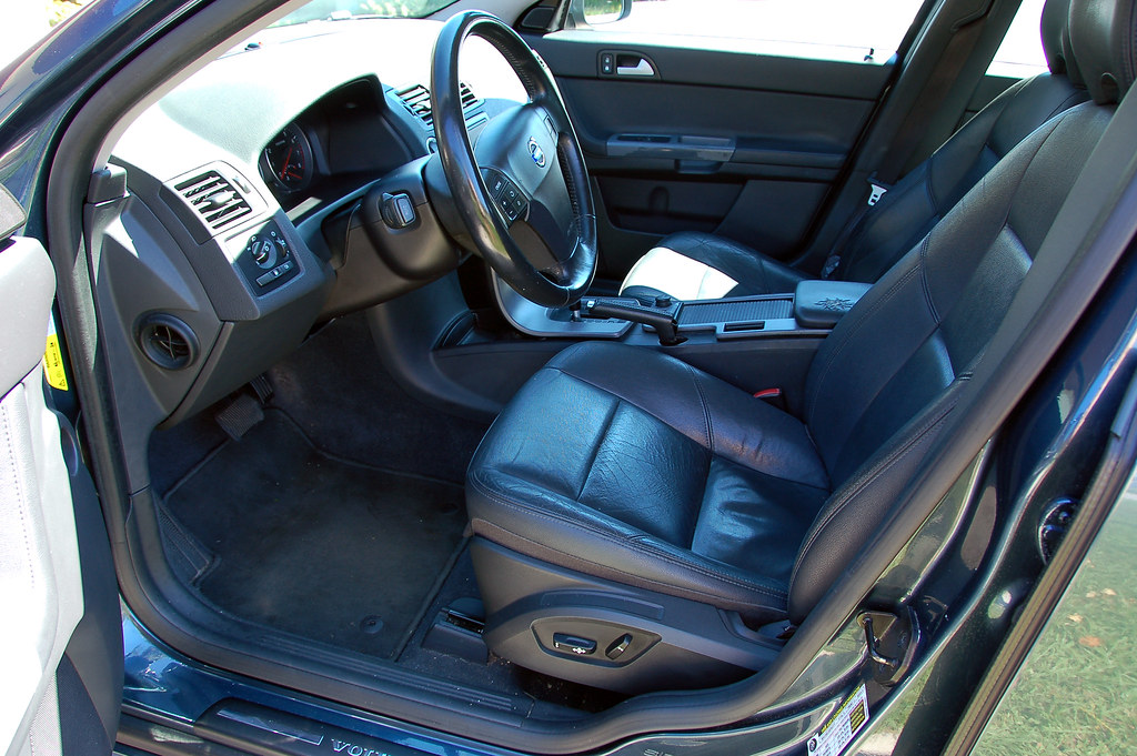 2008 Volvo S40 2.4i My parents' car, a 2008 Volvo S40 2.4i… Flickr