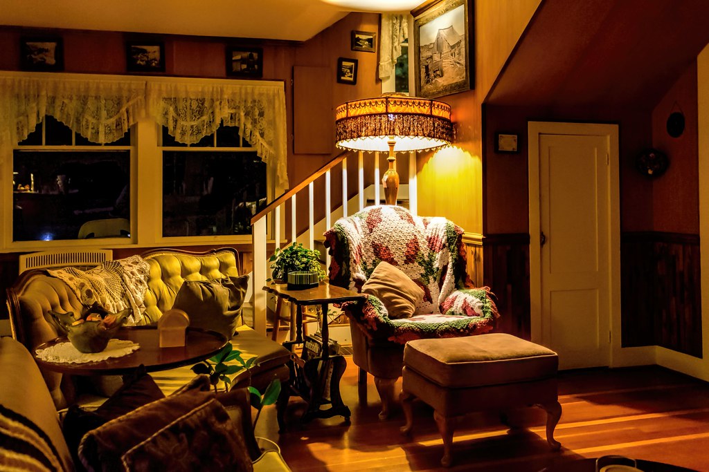 Historical Oregon Hotel Lobby Mitchell, Oregon Victoria Ditkovsky