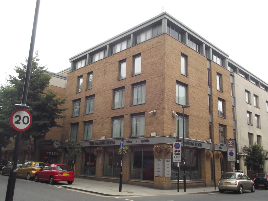 Premier Inn York Way King's Cross Islington This sid… Flickr