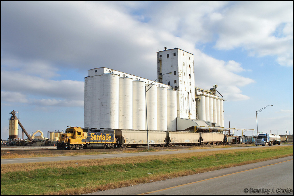GN 2572 Manawa Bartlett Grain CB IA On the way to star… Flickr