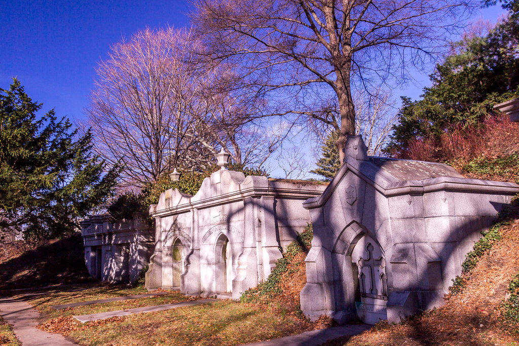 Historic Mount Auburn Cemetery, December 20, 2015 Mount Au… Flickr