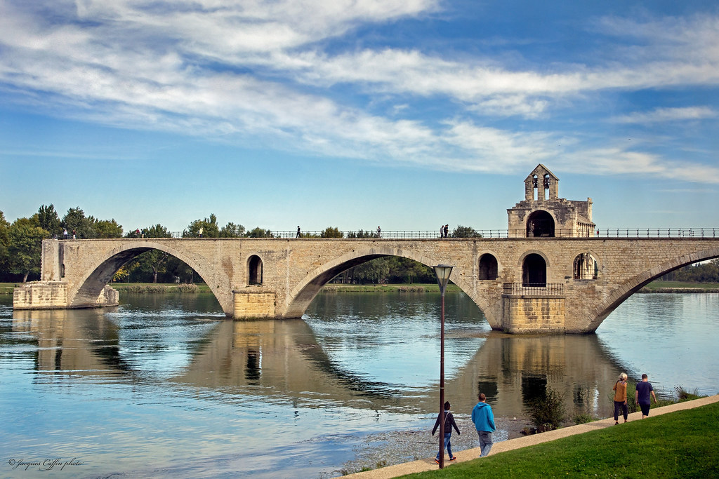 Le pont d'Avignon France Le pont d'Avignon, France