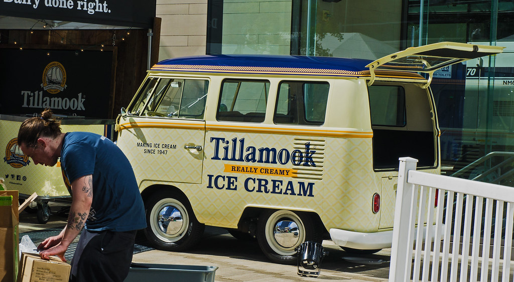 1 Vanilla Ice Cream Cone, please Portland Oregon Short whe… Flickr