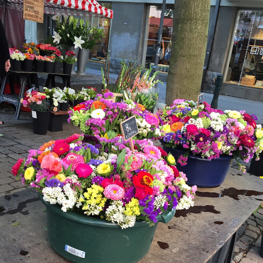 Helsinki flower market Bente Jensen Flickr