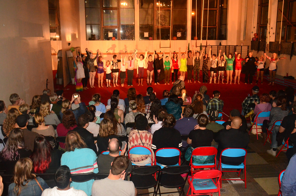 DSC_1472_116074 Bumbershoot Aerial Arts 8pm 103016 PhotoJoe99