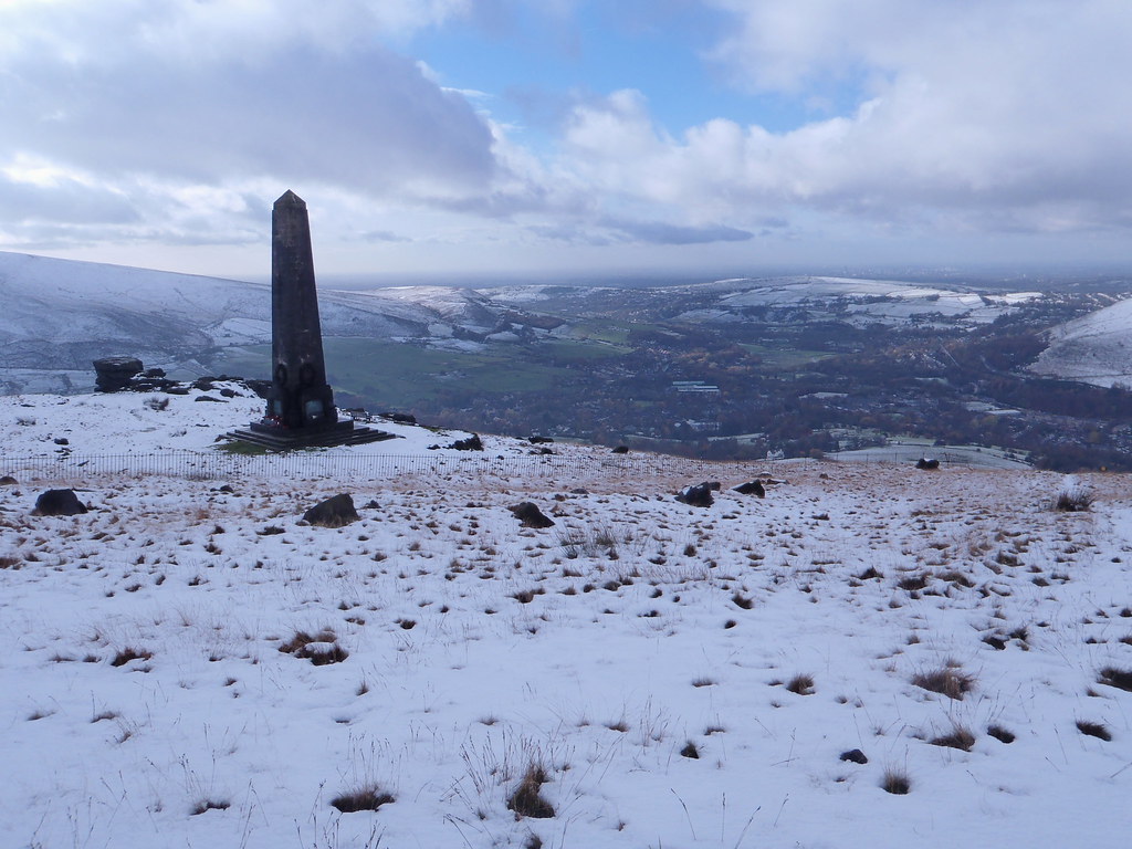 Saddleworth War Memorial Obelisk Pots and Pans is a locall… Flickr