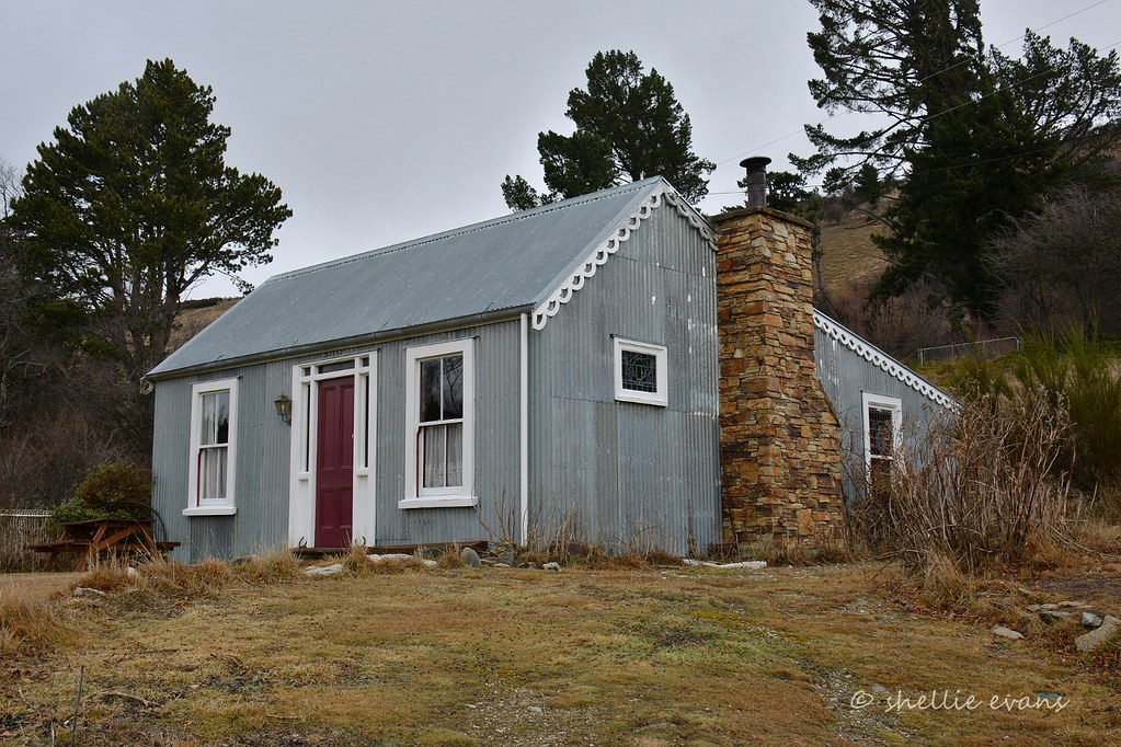 Replica Miners Cottage, St Bathans, Central Otago, NZ Flickr