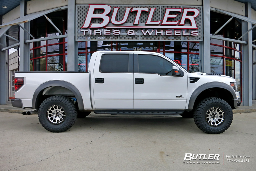 Ford Raptor with 17in Method Racing NV Wheels and Toyo MT Tires a