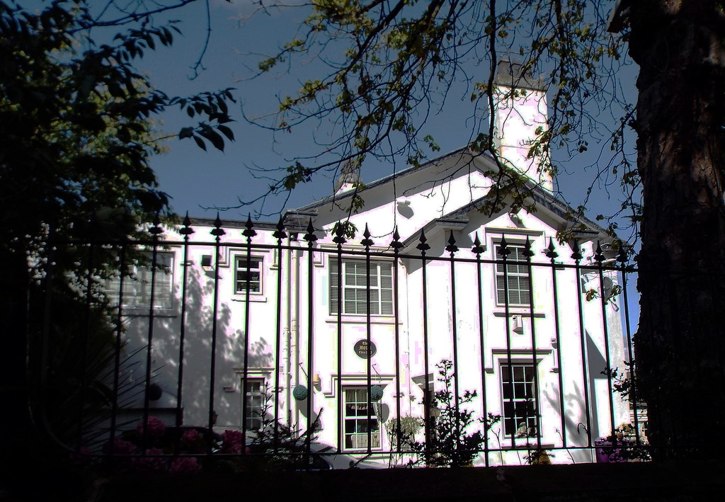 400 The Mount, Woolton Mount Woolton Mount is a developmen… Flickr