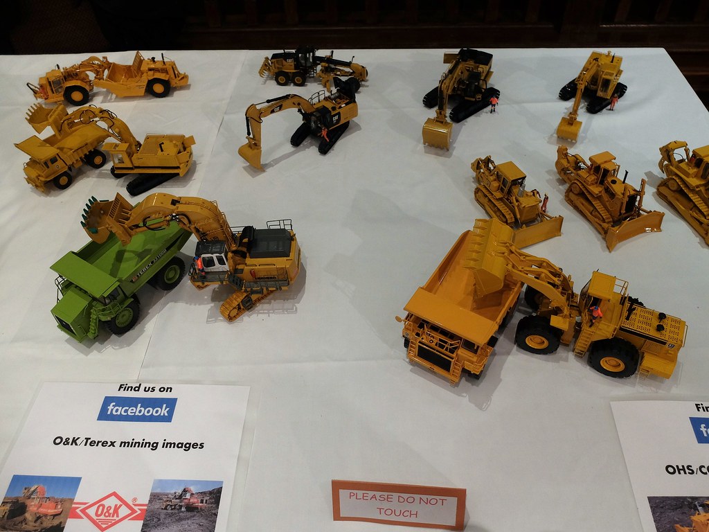 HEMS 2015 Heavy Equipment Model Show drtime Flickr