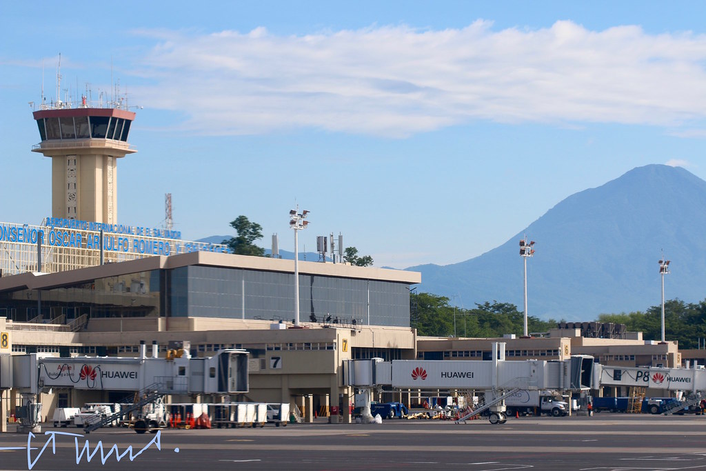 El Salvador Airport Customer Service Number at John Alamo blog