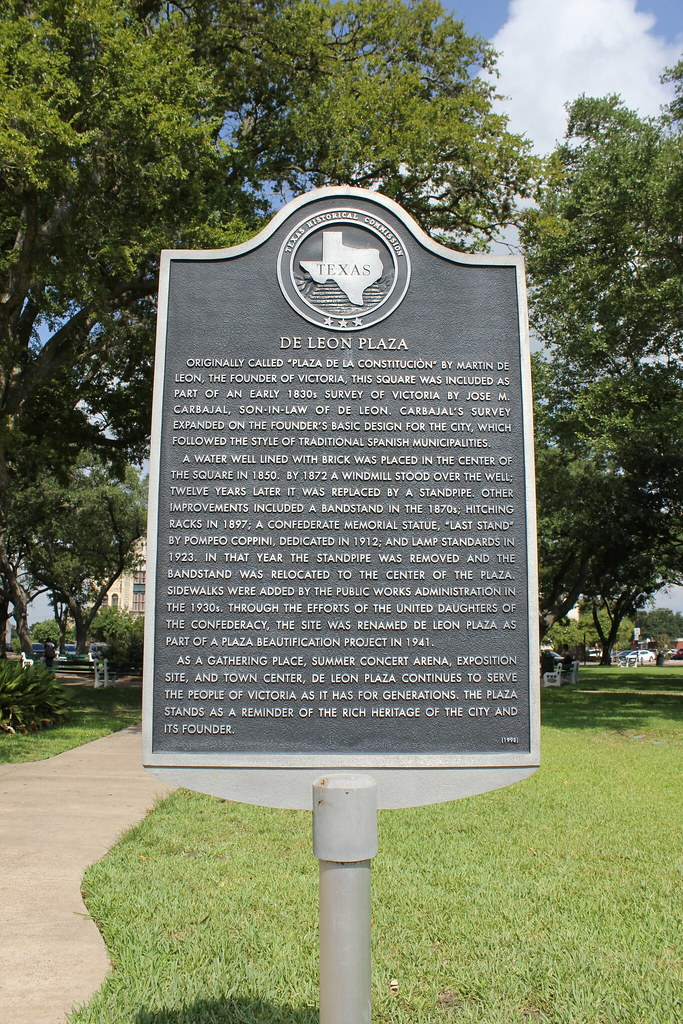 De Leon Plaza, Victoria, Texas Originally called "Plaza De… Flickr