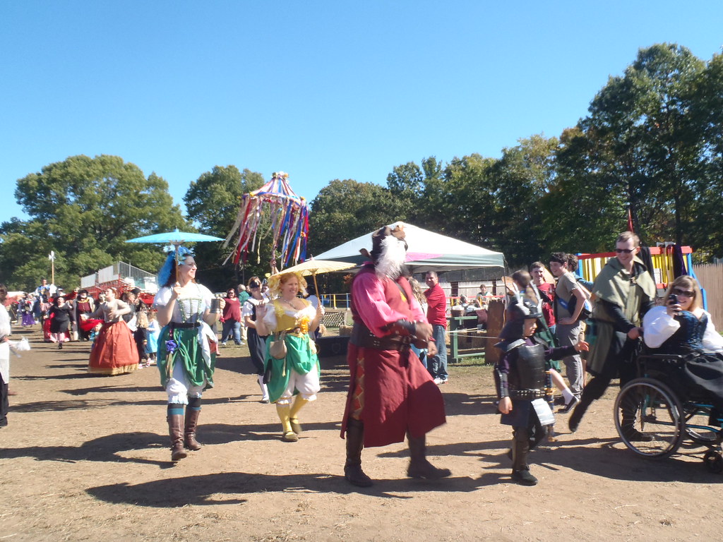 CT Renaissance Faire 2015 parade PixieRosa Flickr