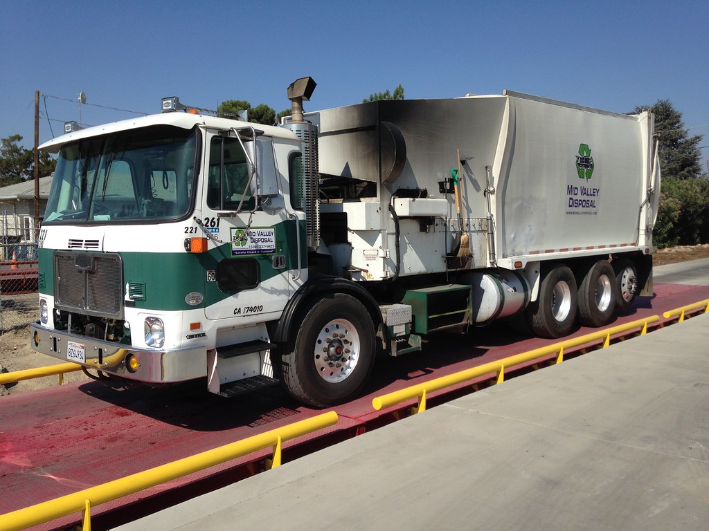 Mid Valley Disposal Bridgeport EX Sunset zp12684 Flickr