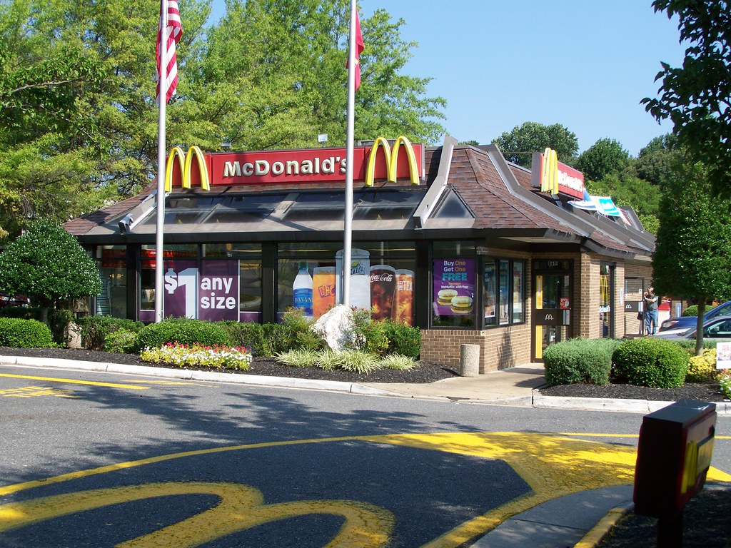 100_8514 5651 Burke Centre Parkway,Burke,Virginia ncokecan Flickr