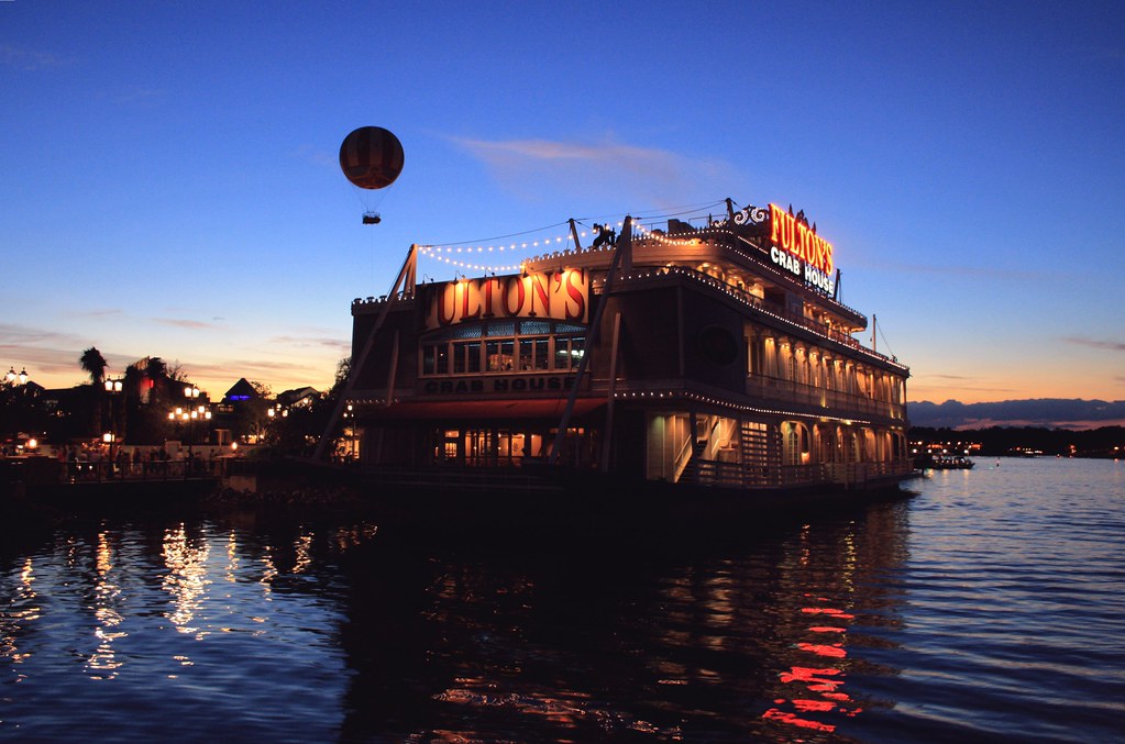 Riverboat Dreams Fulton's Crab House Restaurant Orlando,… Flickr