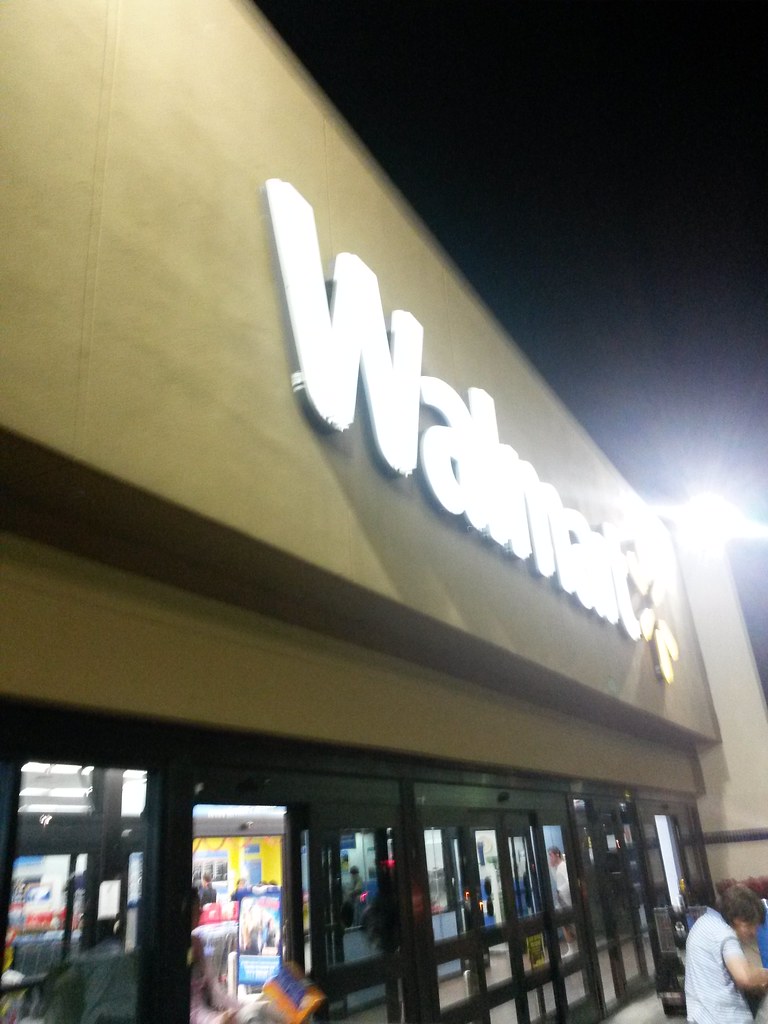 Oldschool Walmart, Gainesville FL (Archer Rd.) The main e… Flickr