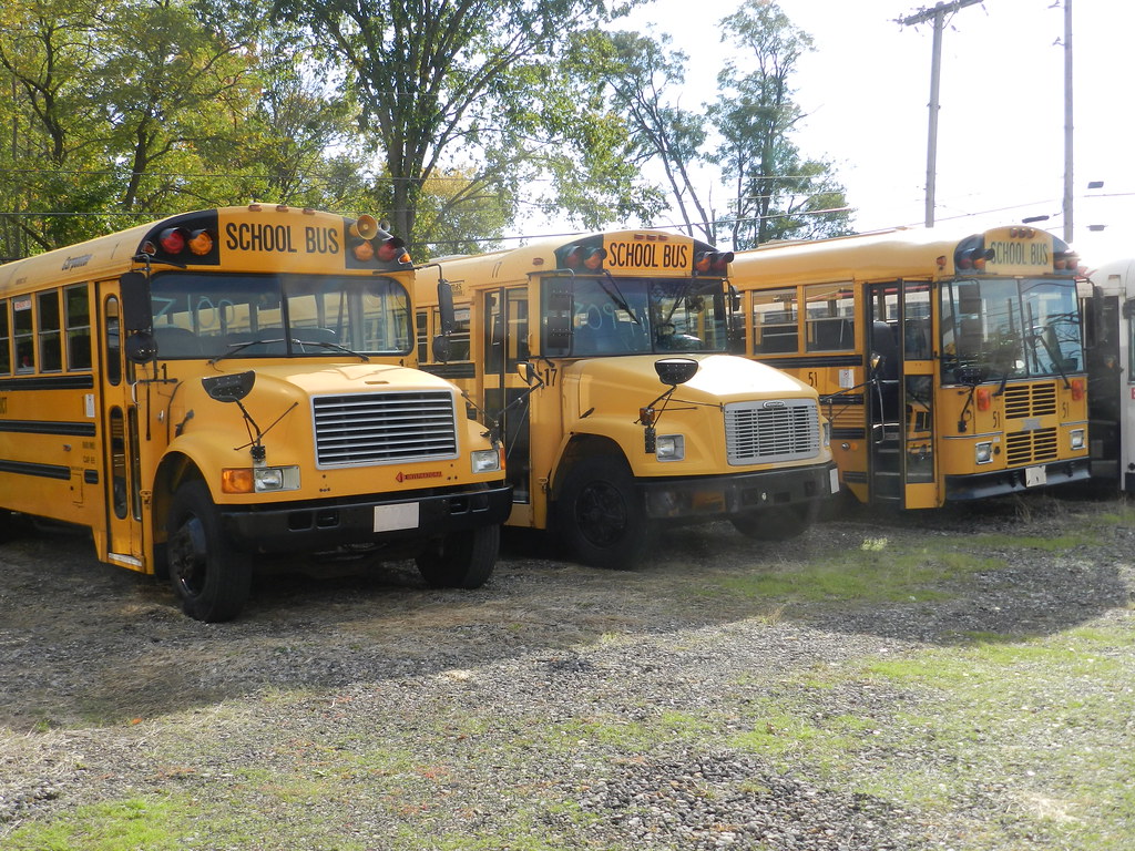 DSCN5520 Buses Dalton Local Schools 1 1991 Carpenter In… Flickr