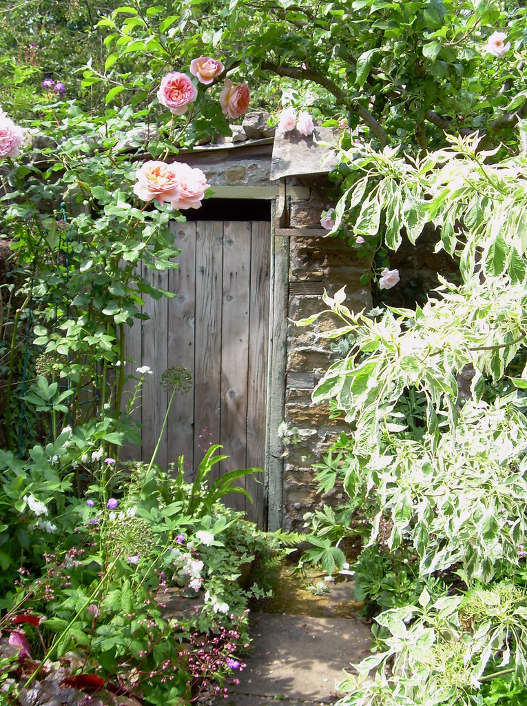 Secret Garden I One corner of a charming secret garden in … Flickr