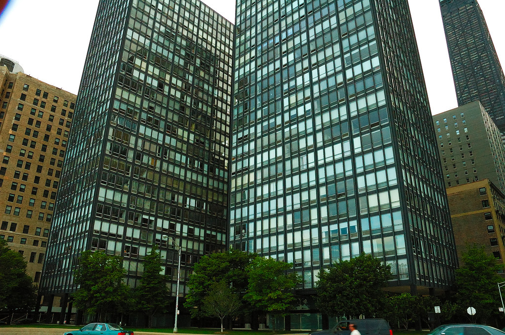 860880 Lakeshore Drive, Chicago Historic Mies van der Roh… Flickr